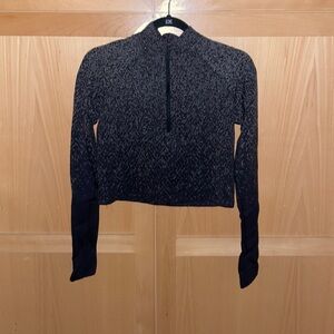 Restless 1/2 zip lululemon